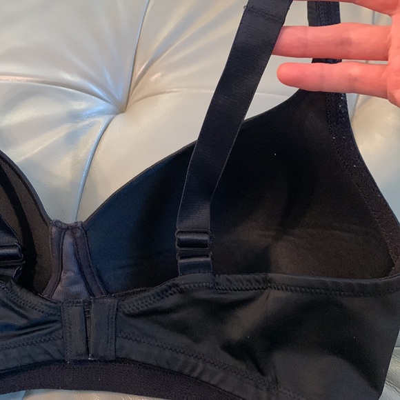 Playtex Women's Secrets Side Smoothing Wire Free Bra - Picture 5 of 11